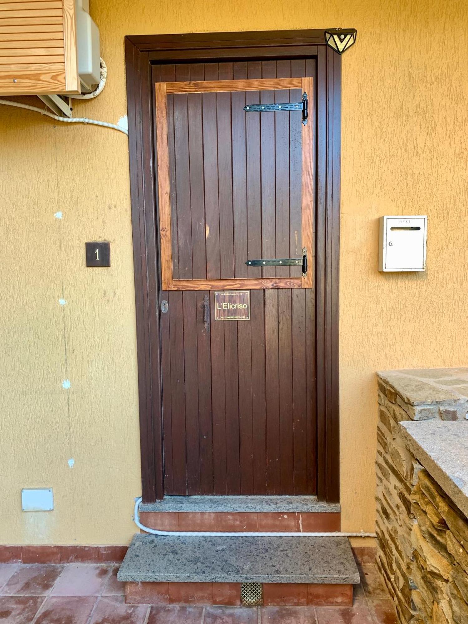 スティンティーノL' Elicriso, A Pochi Passi Dal Mare Con Giardino Privato - The Elicriso, A Few Meters From The Sea, With Private Gardenアパートメント エクステリア 写真